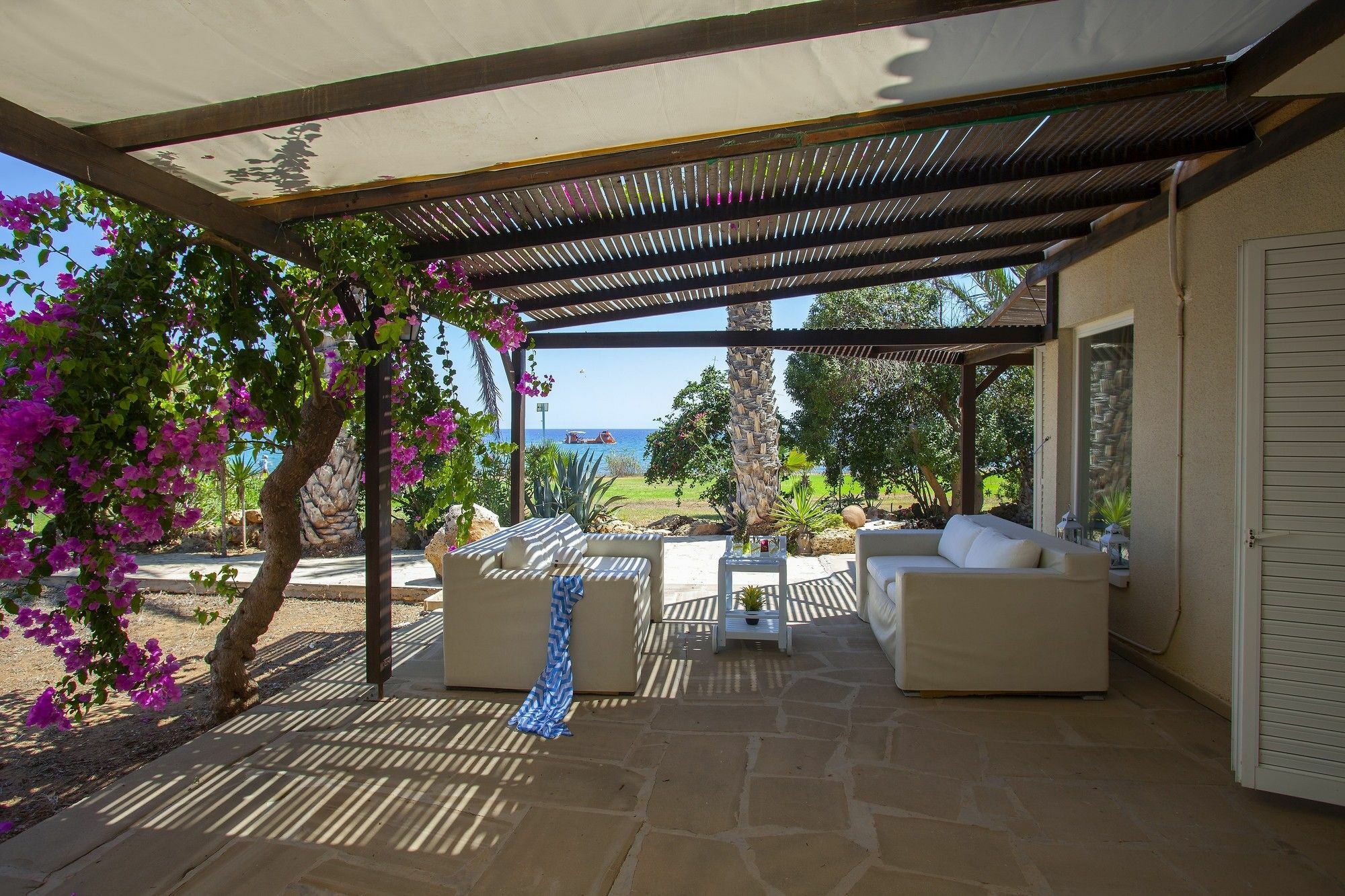 Villaer Napa Beachfront *